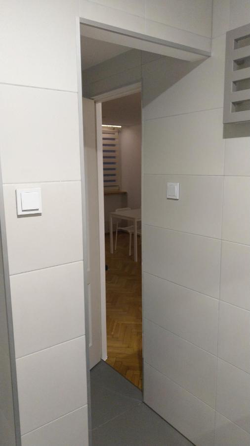דירות ורוצלב Apartament Zielona Wierzba Blisko Sky Tower מראה חיצוני תמונה